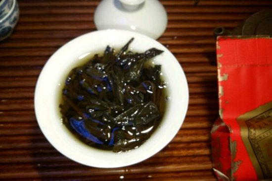 肉桂可以用紫砂壺沖泡嗎，紫砂壺能泡武夷巖茶肉桂用嗎？