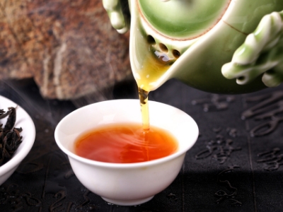 女人長期喝紅茶好不好，女人喝紅茶的功效