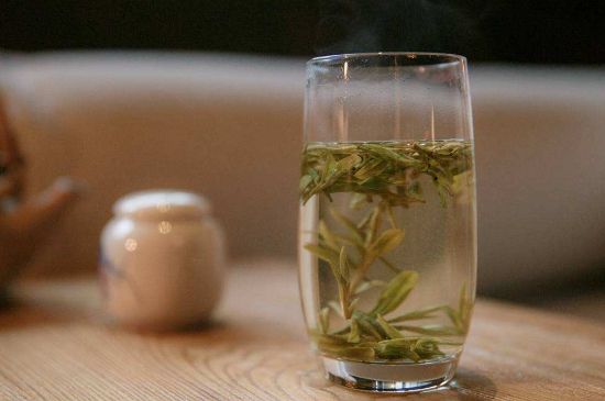 冷泡茶用什么茶葉最好，什么樣的茶適合冷泡？