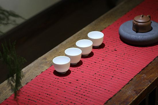 喝茶茶桌上的禮儀有哪些，泡茶待客十大禮儀不可不做！