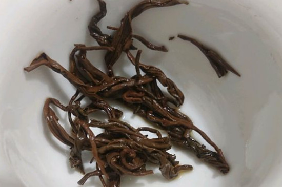 茶葉過期5年了但沒開封，茶葉放久了能喝嗎