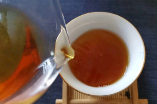 普洱茶十大學(xué)費(fèi)茶排名，吉普H是學(xué)費(fèi)茶？