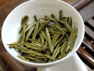 白毫銀針放幾年最好，白毫銀針什么年份最好？