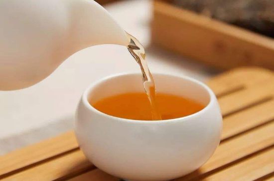 泡好的茶水放冰箱能保存多久，泡好的茶冷藏放多久？