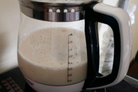 煮茶器和養(yǎng)生壺有什么區(qū)別，養(yǎng)生壺跟煮茶器哪個(gè)實(shí)用好用？