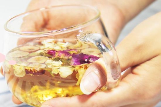 干桂花泡水，干桂花怎么泡水喝？