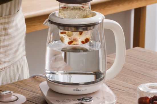 煮茶器和養(yǎng)生壺有什么區(qū)別，養(yǎng)生壺跟煮茶器哪個(gè)實(shí)用好用？