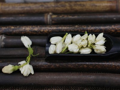 茉利花茶有什么功效作用，不適合什么人喝？