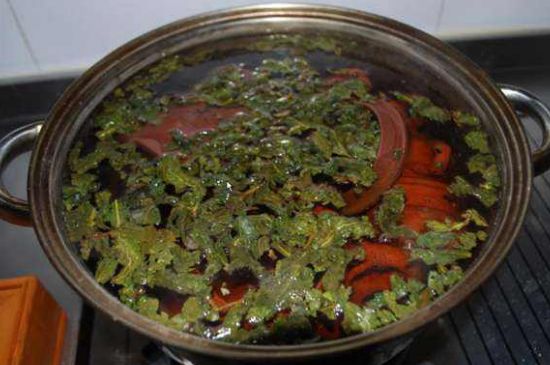 開壺放豆腐是錯(cuò)誤的，新買的紫砂壺正確開壺建議