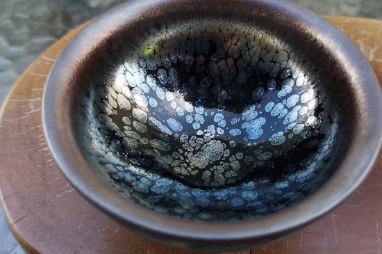 化工建盞是什么樣子的，建盞如何區(qū)分化工釉