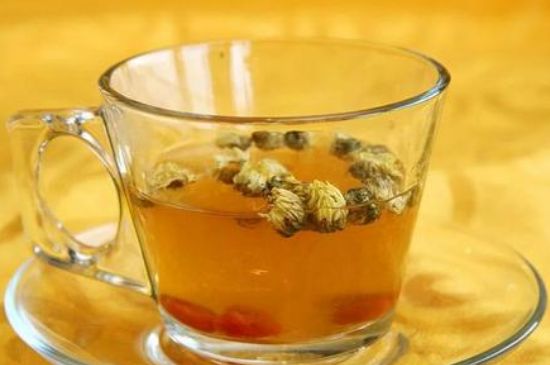 菊花茶的最佳搭配有哪幾樣，菊花茶和什么搭配喝效果好？