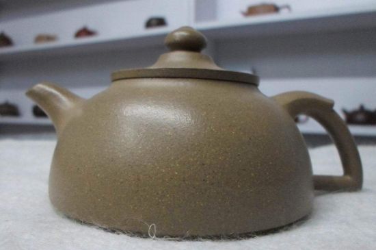 紫砂壺密密麻麻黑點(diǎn)，布滿了很多小黑點(diǎn)的紫砂好嗎