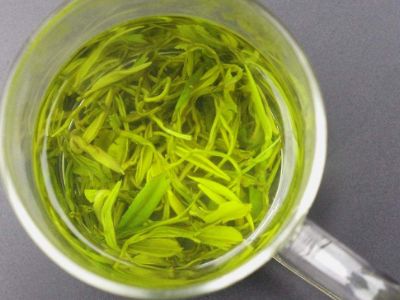 毛峰和毛尖哪個(gè)好一點(diǎn)，毛尖茶好還是毛峰茶好？