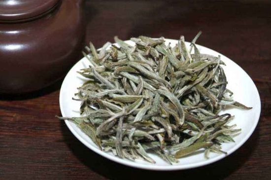 什么人不能喝白茶，白茶不宜什么人喝？