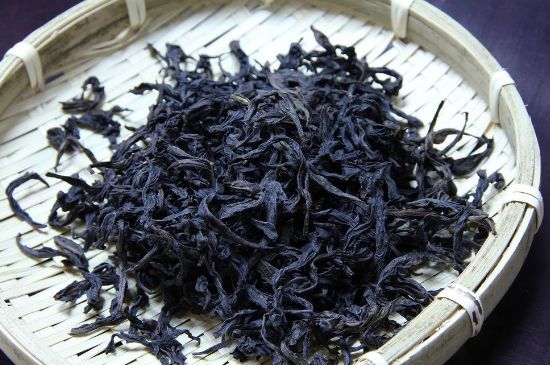 母樹大紅袍給誰喝了，為什么母樹大紅袍叫三棵六株？