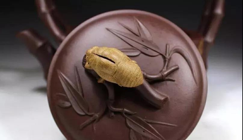 10種最美花器提梁壺，精美別致雕花紫砂壺!