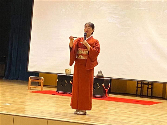 以茶為媒增進文化交流 日本茶道里千家講習(xí)會在沈陽舉行